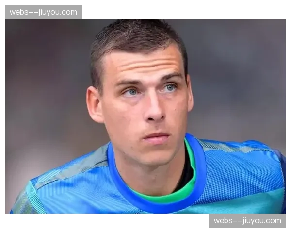 卢宁十场比赛失20球 门将状态下滑成皇马防线隐患